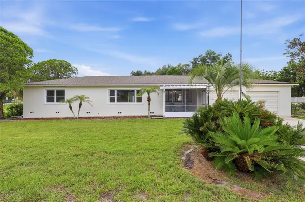 18 ASTER DR, Debary, FL 32713
