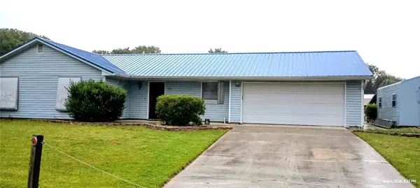 148 HICKS AVE, Crescent City, FL 32112