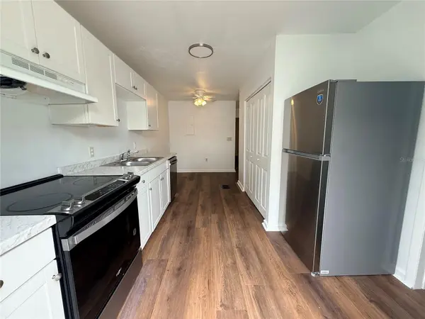 229 W WISCONSIN AVE, Deland, FL 32720