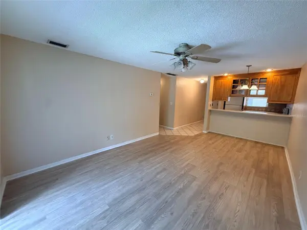 100 E KENTUCKY AVE #A106, Deland, FL 32724