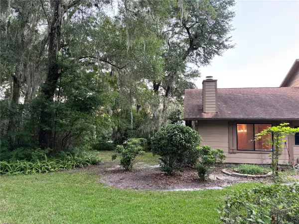 110 SILVER BOW TRL, Deland, FL 32724