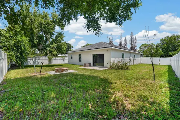 3330 WILLOW OAK DR, Edgewater, FL 32141