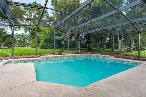 201 RIO PINAR DR, Ormond Beach, FL 32174