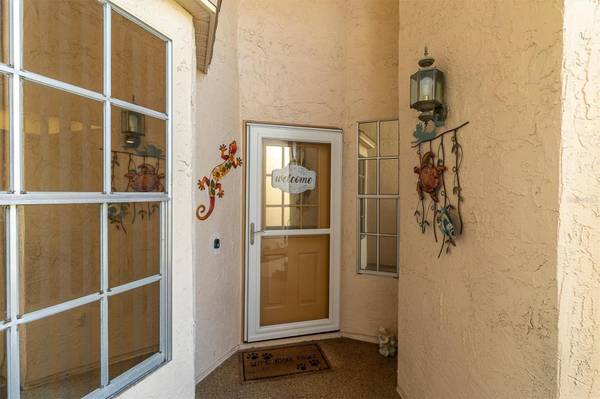 11436 VERSAILLES LN, Port Richey, FL 34668