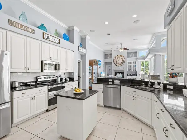 8101 MORNING VIEW DR, Hudson, FL 34667