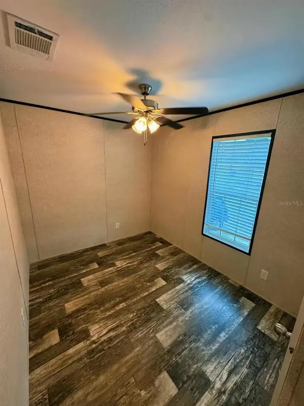 2013 KEPNER DR, Holiday, FL 34691