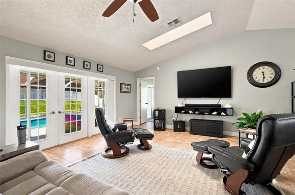 10381 FLAG RD, Spring Hill, FL 34608