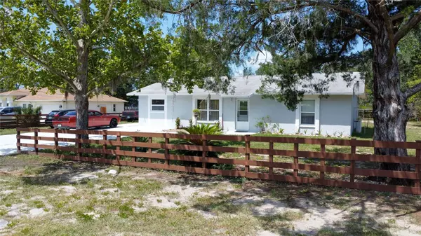 8301 WEEPING WILLOW ST, Brooksville, FL 34613