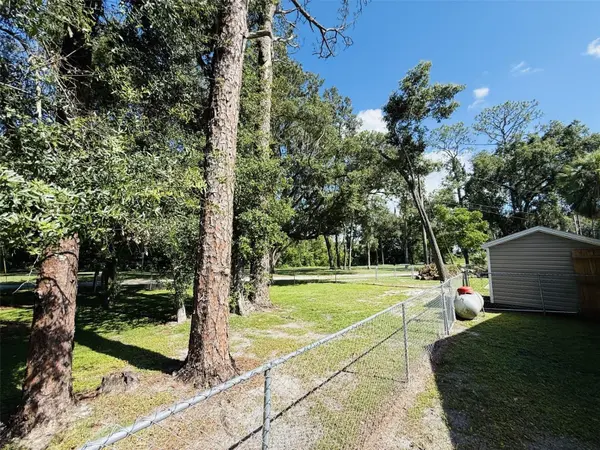 39048 BLUE JAY AVE, Zephyrhills, FL 33542