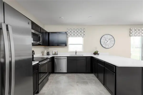 8896 WILDFLOWER FIELD LN, Wildwood, FL 34785