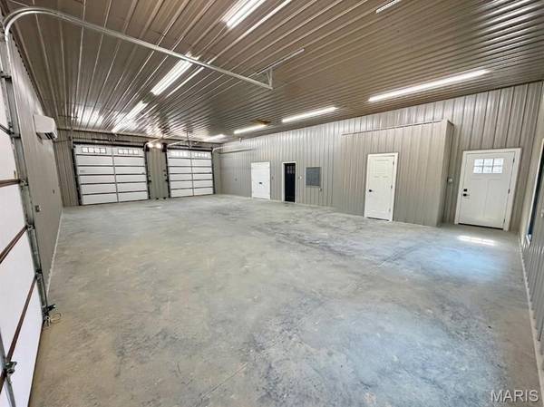 10211 Judon LN, Cadet, MO 63630