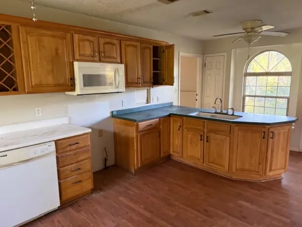 11035 Avery RD, West Frankfort, IL 62896