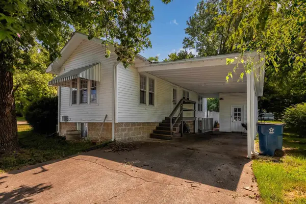 505 California St ST, Carterville, IL 62918