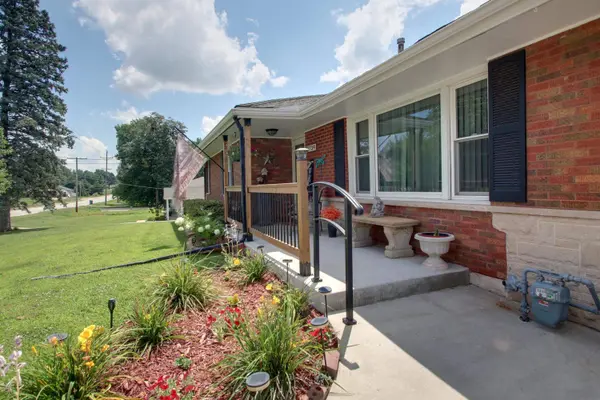 2734 Payson RD, Quincy, IL 62305