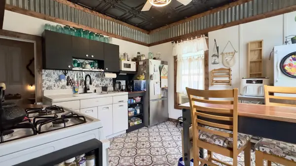 308 E Manila ST E, West Frankfort, IL 62896
