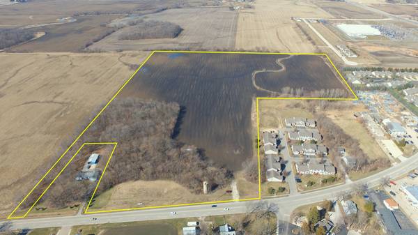 0000 Coltonville RD, Sycamore, IL 60178