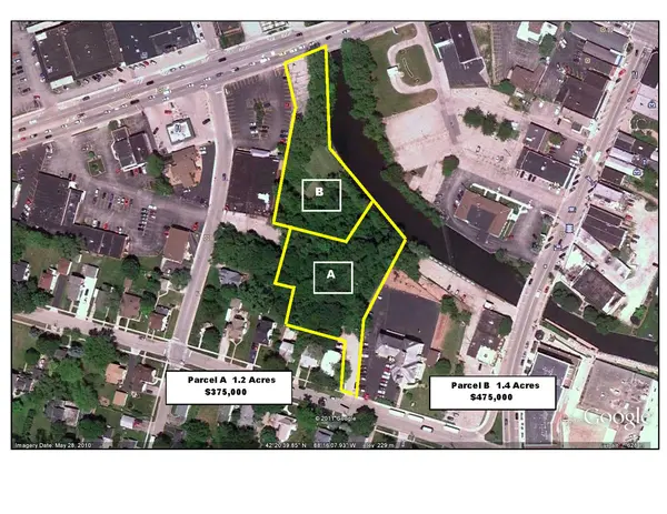 3701 W Elm ST, Mchenry, IL 60050