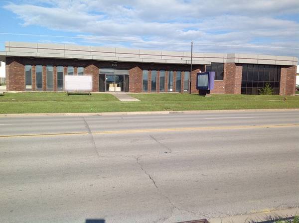 6125 S Cass AVE, Westmont, IL 60559