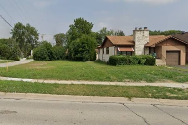200 S Addison RD, Addison, IL 60101