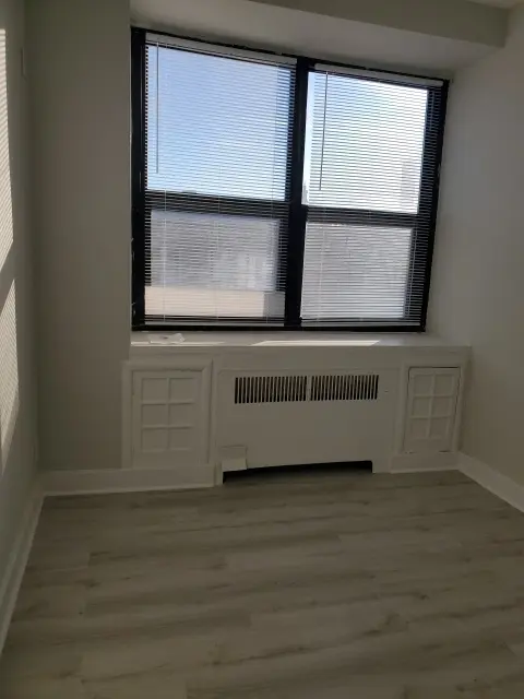2334 W Lawrence AVE, Chicago, IL 60625