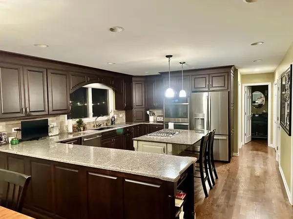 837 Rockbridge DR, Naperville, IL 60540
