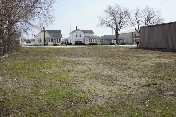 N Locust Block 7 Lot 13 ST, Manteno, IL 60950