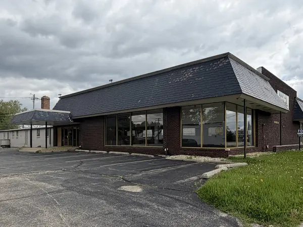 1000 W Northwest HWY, Arlington Heights, IL 60006