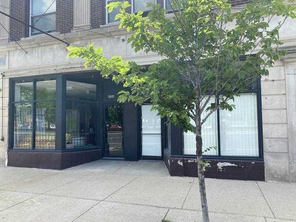 8504 S STONY ISLAND AVE, Chicago, IL 60617
