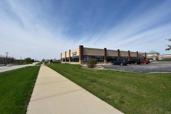 1175 Oak ST, North Aurora, IL 60542