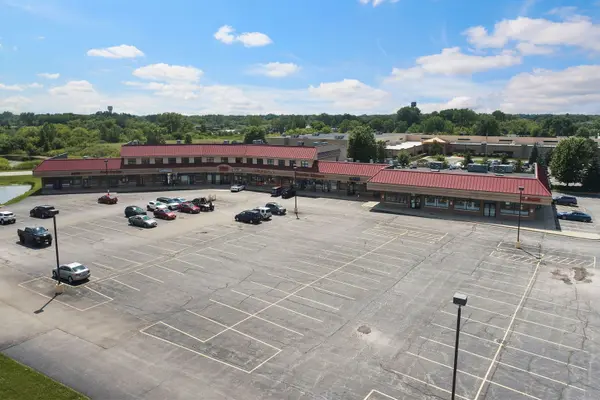 100 S Atkinson RD #114, Grayslake, IL 60030