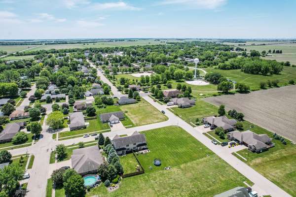 900/902 Center ST, Mazon, IL 60444