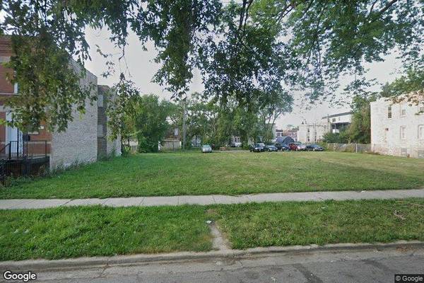 4111 W Monroe ST, Chicago, IL 60624