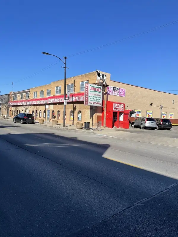 5330 W BELMONT AVE, Chicago, IL 60634
