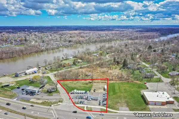 1703 IL ROUTE 176, Crystal Lake, IL 60014