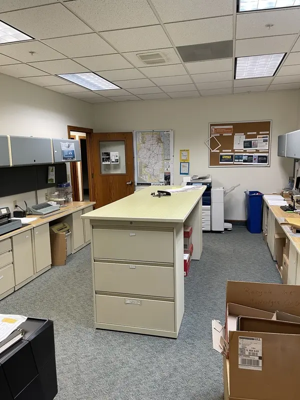 345 E Ash AVE, Decatur, IL 62526