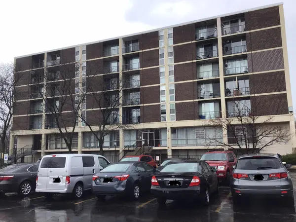 1043 S YORK RD #107, Bensenville, IL 60106