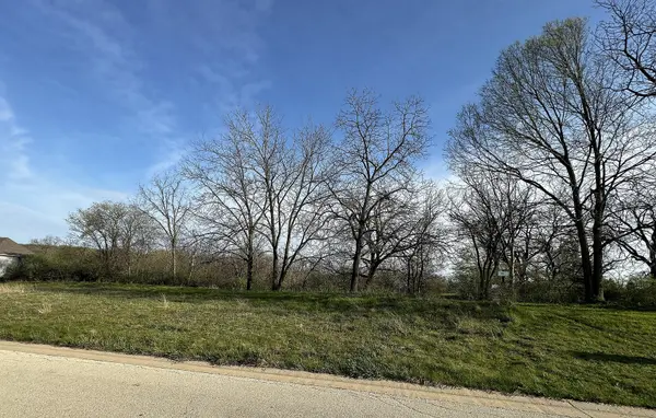 7940 HIDDEN CREEK LN, Roscoe, IL 61073