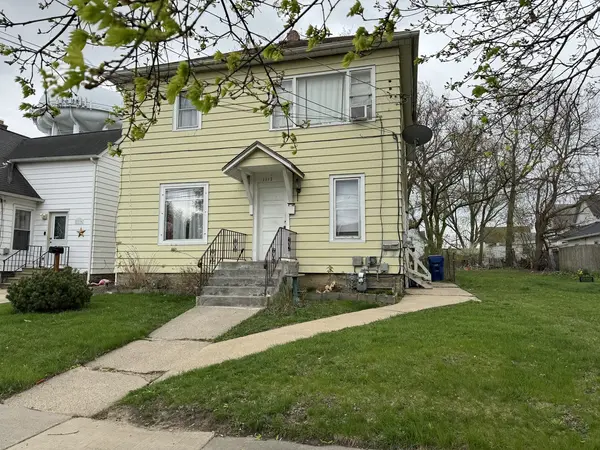 1112 Market ST, Dekalb, IL 60115