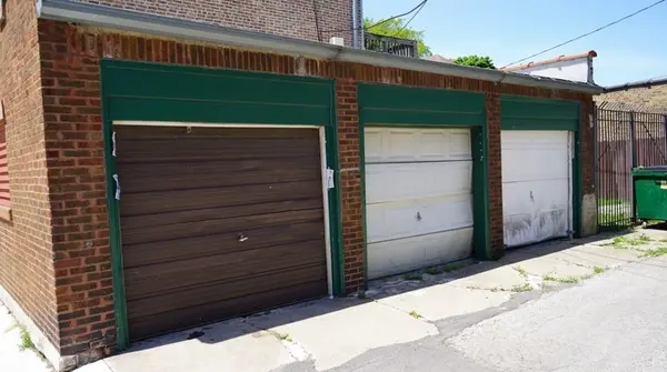 7157 S Eberhart AVE, Chicago, IL 60619