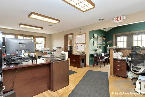 35220 N Il Route 83, Round Lake Beach, IL 60073