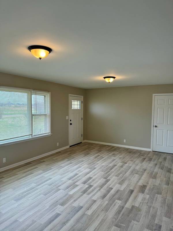 18708 BECK RD, Marengo, IL 60152