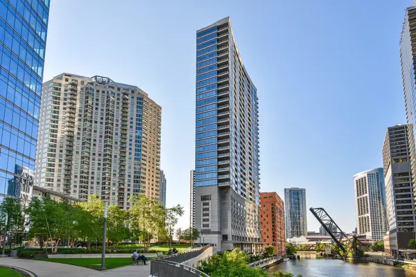 333 N Canal ST #2001, Chicago, IL 60606