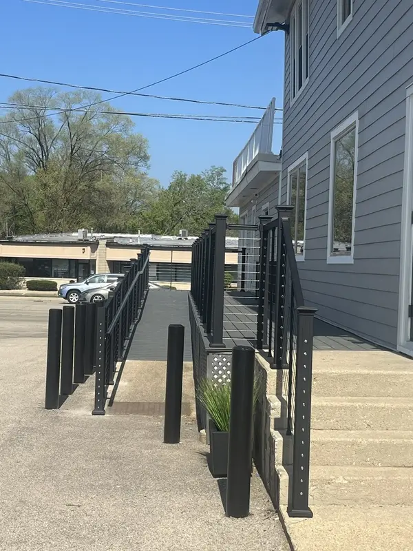 322 N Milwaukee AVE, Wheeling, IL 60090