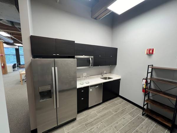 216 S Jefferson ST #200, Chicago, IL 60661