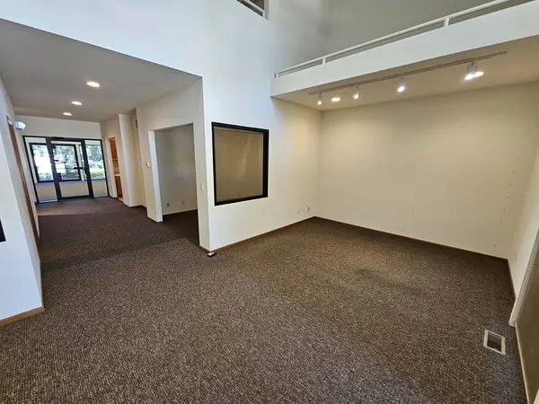 2902 Crossing CT #B, Champaign, IL 61822