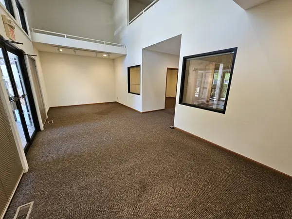 2902 Crossing CT #B, Champaign, IL 61822