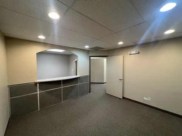 1455 E Golf RD #212, Des Plaines, IL 60016