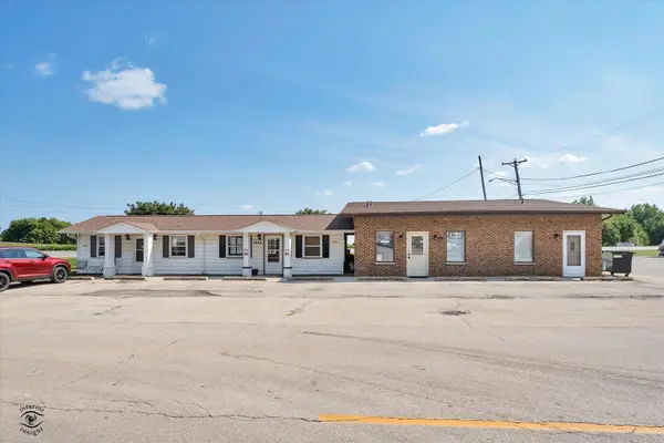 1112 E Railroad ST, Sandwich, IL 60548