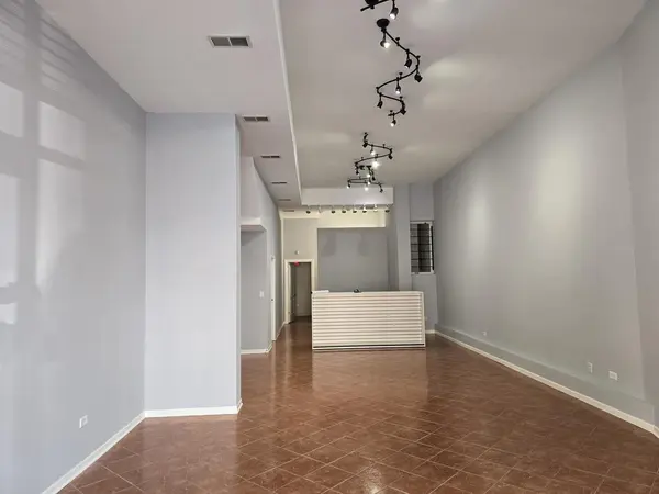 1449 W Fullerton AVE, Chicago, IL 60614