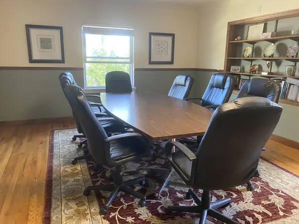 1700 Ogden AVE, Lisle, IL 60532